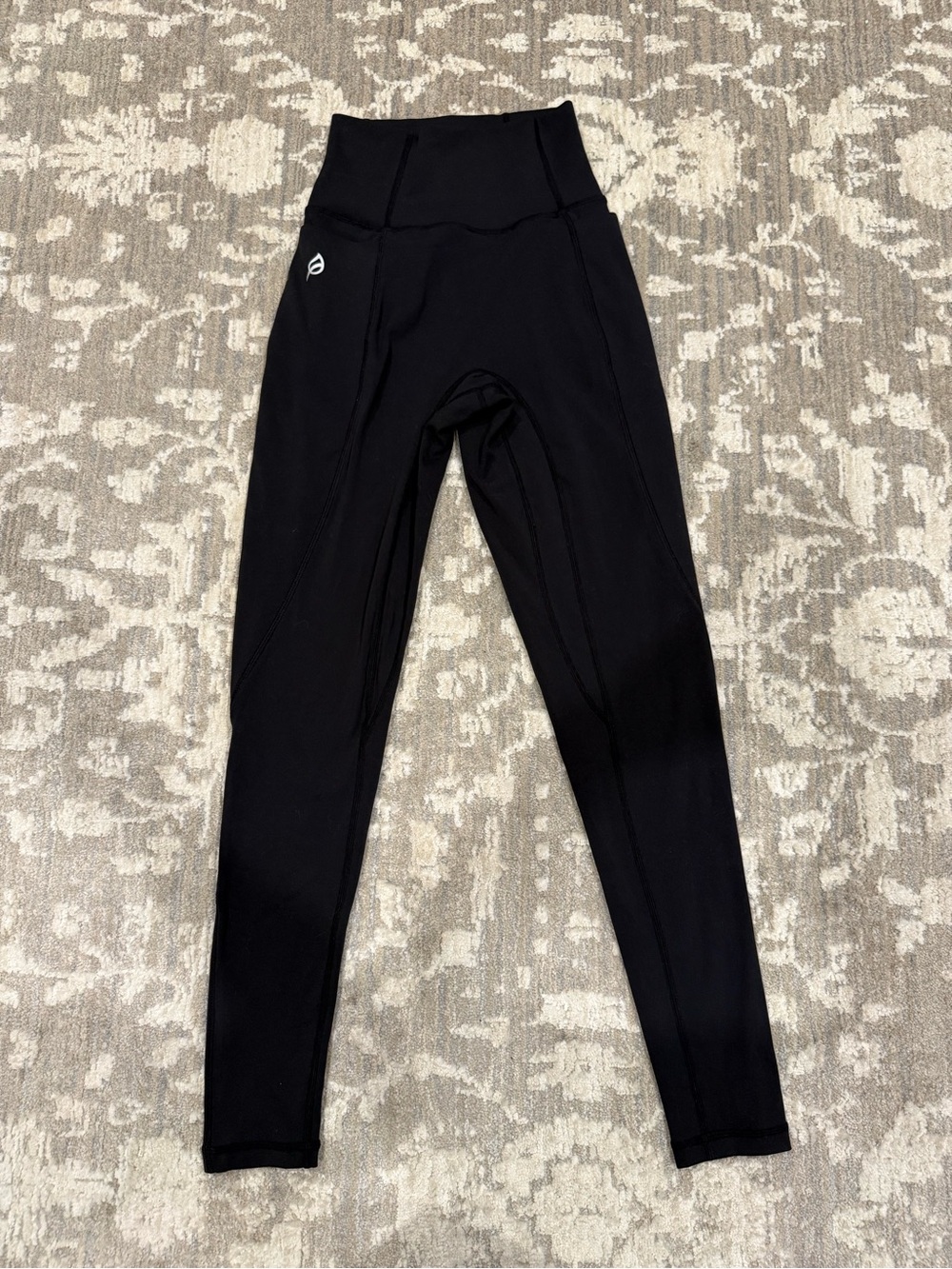 Ptula High-Waist Black Active Leggings with Logo